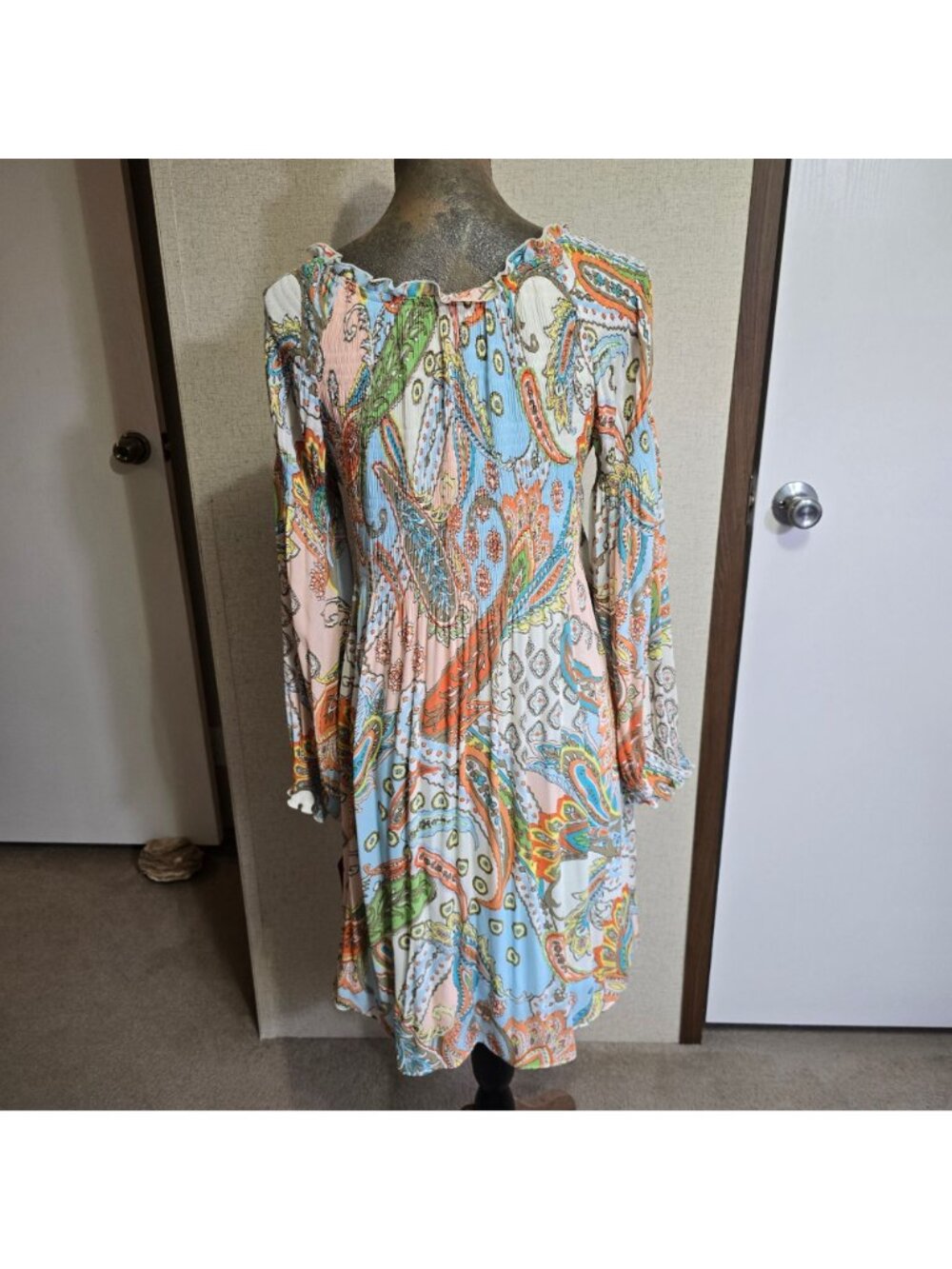 NEW Sunny Leigh Small Paisley Boho Long Sleeve Blue Ruffle Collar Swing Dress - Picture 4 of 4